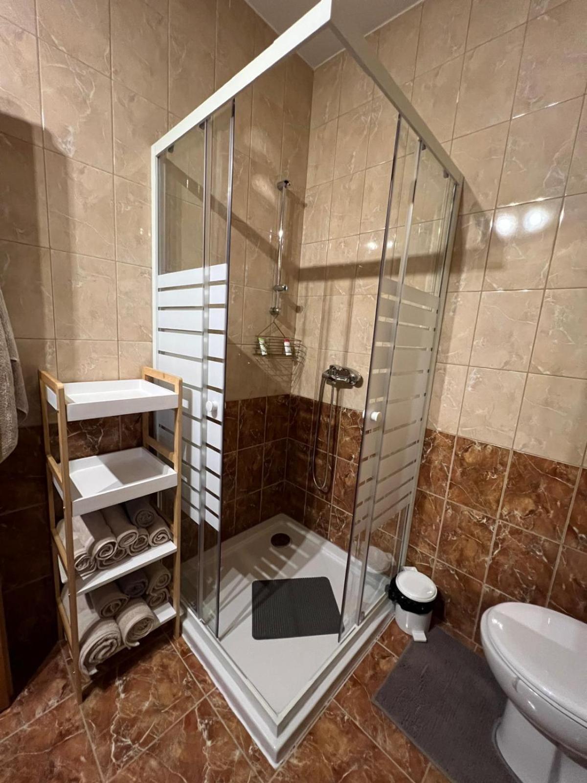 Centralpark Suites Maribor Bagian luar foto